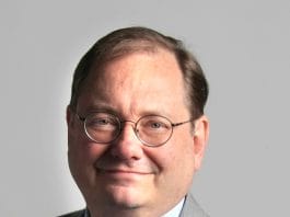 Film Critic Punched In Face During Movie Screening