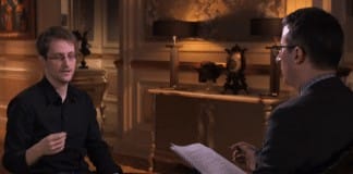John Oliver interviews Edward Snowden in Russia (VIDEO)