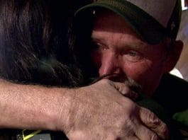Packers fan meets woman who saved his life at Lambeau 17 years later