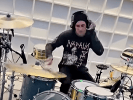 Travis Barker turns Adele’s ‘Easy On Me’ into a rock song Travis Barker covers Adele's Easy On Me